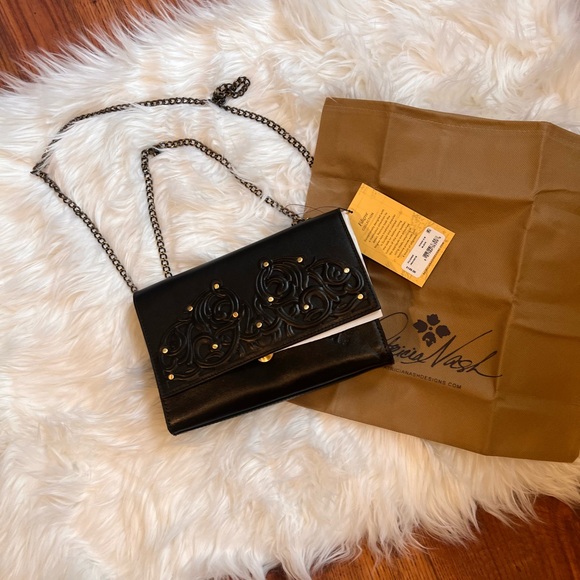 NWT Patricia Nash the perfect leather clutch on chain - Picture 11 of 11